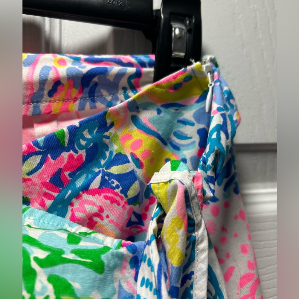 NWOT Lilly Pulitzer Simona Skort Pop Up Back Together Again Patch Print Size 2 - Picture 4 of 9